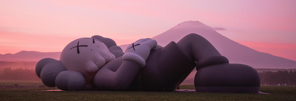 New camping experience by KAWS:HOLIDAY JAPAN – DDTStore