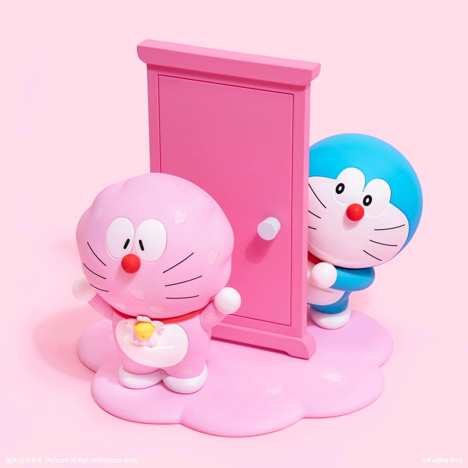 100% DORAEMON SAKURA FEST フィギュア 01. Doraemon and Sakura Doraemon 5 inches Vinyl Figure多啦A夢x