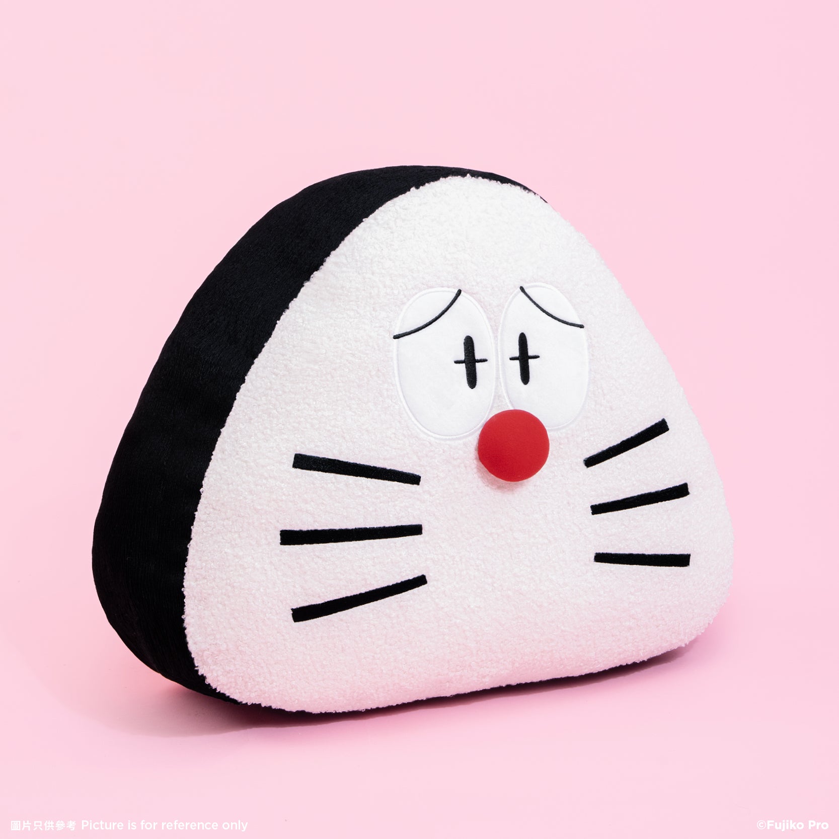 12. Rice Ball Doraemon Cushion飯糰多啦A夢咕𠱸 – DDTStore