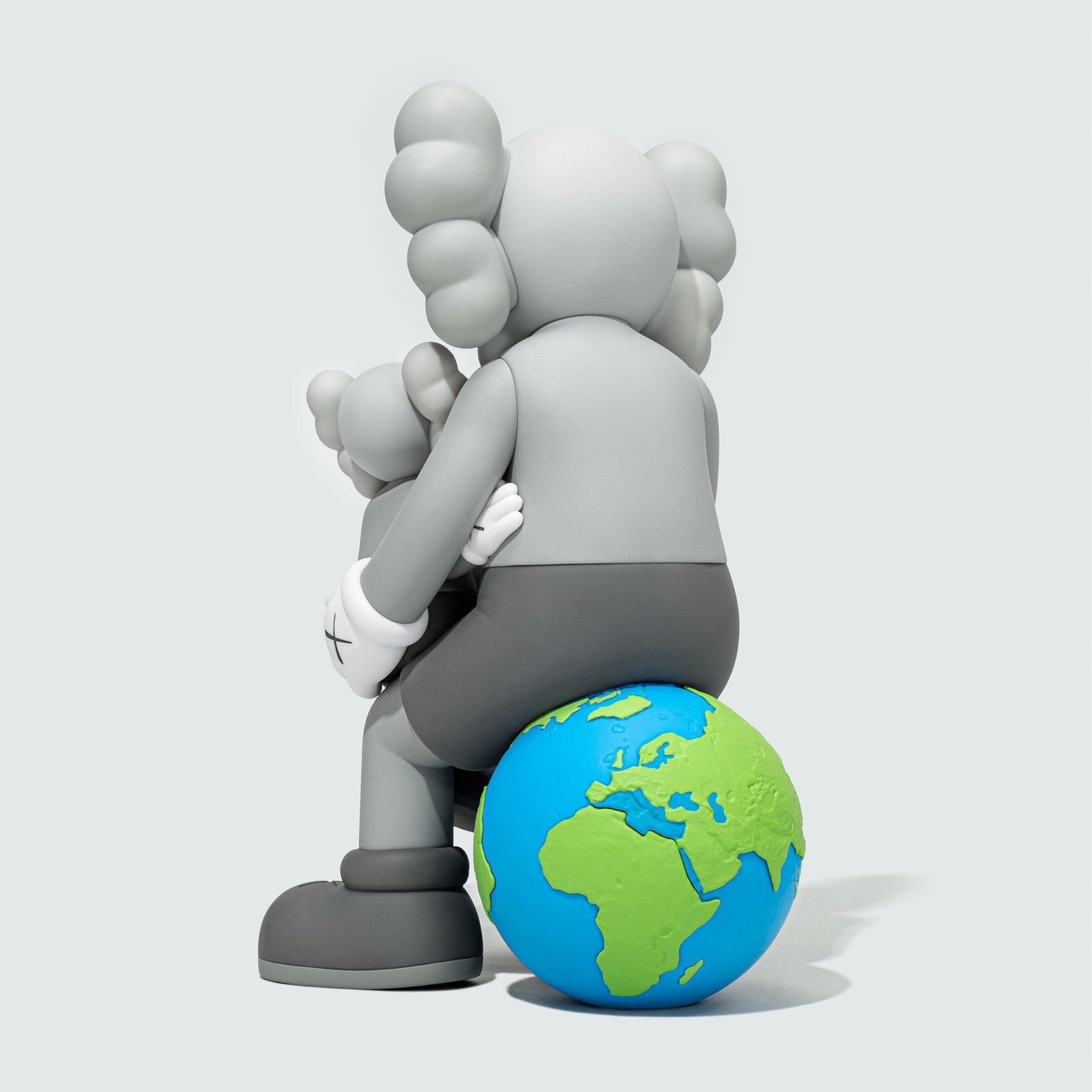 KAWS:HOLIDAY THAILAND - Grey – DDTStore