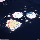 CHIIKAWA ARTIVERSE 主題T恤（藍色）<br>CHIIKAWA ARTIVERSE Themed Tee (Navy)