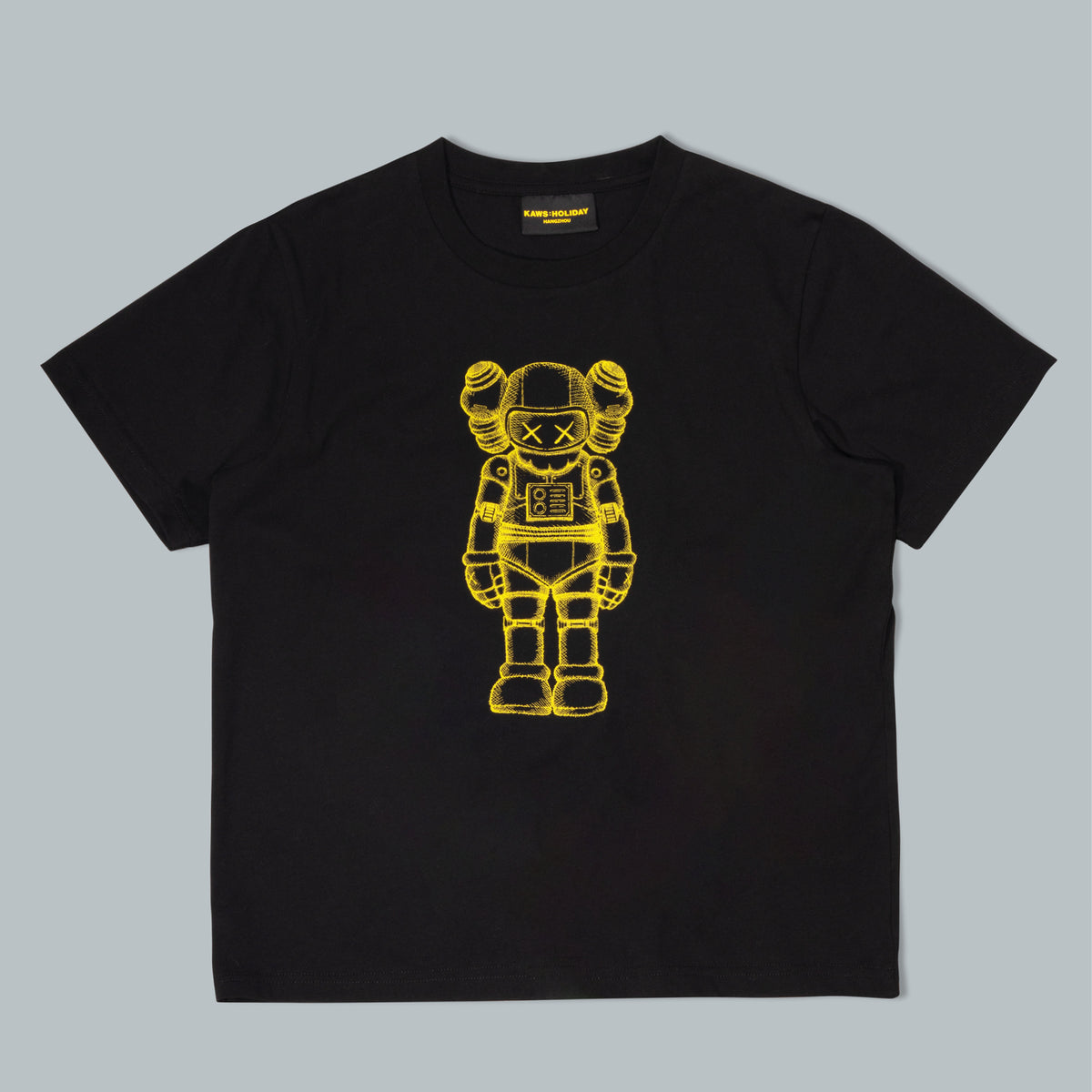 KAWS:HOLIDAY – DDTStore