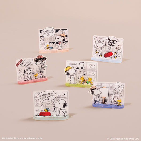 D08a. Snoopy Acrylic Stand (Blind Box) 立牌 (盲盒)